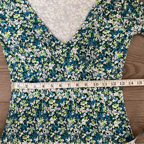 Floral Green Dress - Picture 5 of 7